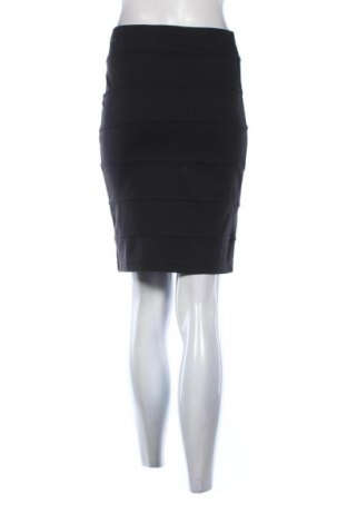 Sukně Jus D'orange, Velikost S, Barva Černá, Cena  189,00 Kč