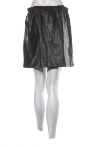 Sukně Kiabi, Velikost L, Barva Černá, Cena  109,00 Kč