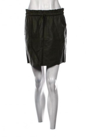 Пола Kiabi, Размер M, Цвят Зелен, Цена 9,78 €