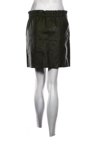 Пола Kiabi, Размер M, Цвят Зелен, Цена 9,78 €