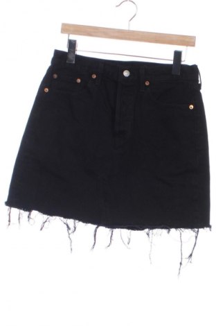 Пола Levi's, Размер M, Цвят Черен, Цена 13,80 €