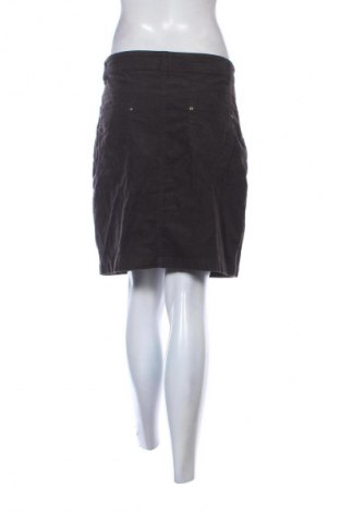 Пола Liv, Размер XL, Цвят Кафяв, Цена 10,22 €