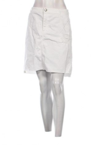 Szoknya Marc Cain Sports, Méret XL, Szín Fehér, Ár 58 971 Ft