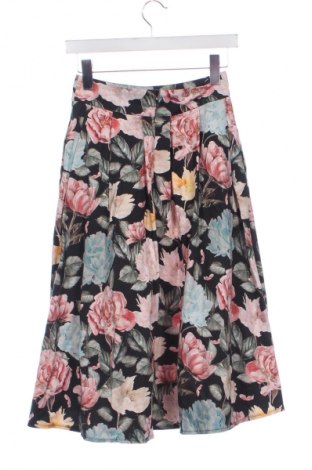 Sukně Mohito, Velikost XS, Barva Vícebarevné, Cena  340,00 Kč