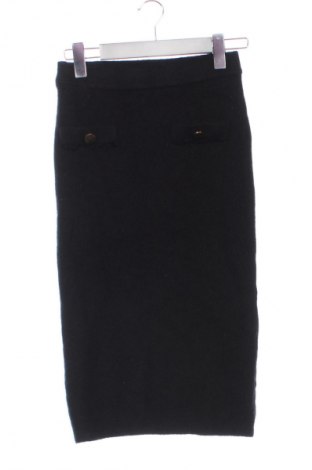 Spódnica Mohito, Rozmiar XXS, Kolor Czarny, Cena 48,23 zł