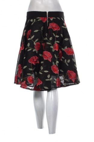 Sukně New Look, Velikost M, Barva Vícebarevné, Cena  340,00 Kč