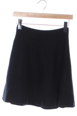 Пола ONLY, Размер XXS, Цвят Черен, Цена 5,62 €