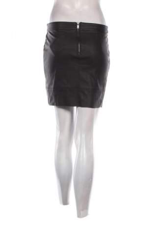 Sukně ONLY, Velikost S, Barva Černá, Cena  129,00 Kč