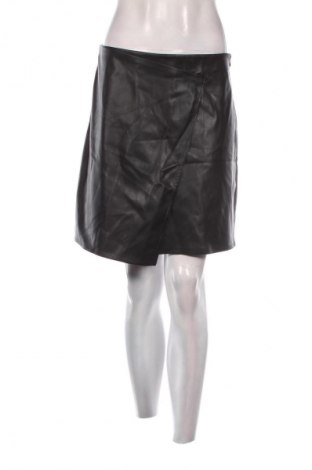 Sukně Opus, Velikost M, Barva Černá, Cena  179,00 Kč