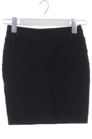 Sukně Pimkie, Velikost XXS, Barva Černá, Cena  129,00 Kč