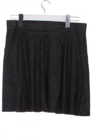 Пола Pull&Bear, Размер L, Цвят Черен, Цена 10,22 €