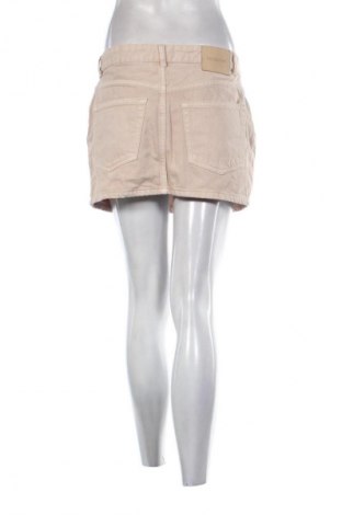 Пола Pull&Bear, Размер M, Цвят Бежов, Цена 15,00 €