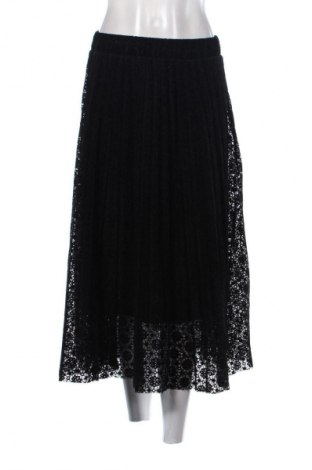 Пола Reserved, Размер M, Цвят Черен, Цена 11,76 €