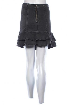 Пола River Island, Размер S, Цвят Черен, Цена 20,91 €