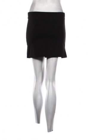 Пола SHEIN, Размер S, Цвят Черен, Цена 10,00 €