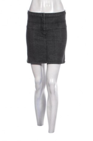 Пола Samsoe & Samsoe, Размер S, Цвят Черен, Цена 42,00 €