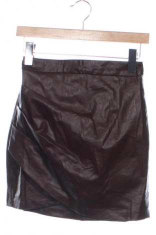 Пола Stradivarius, Размер XS, Цвят Кафяв, Цена 16,36 €