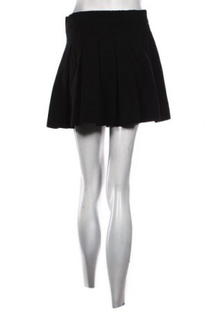 Sukně Stradivarius, Velikost S, Barva Černá, Cena  289,00 Kč