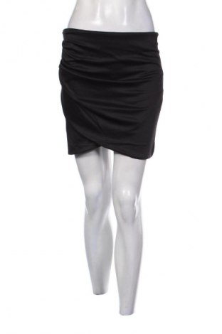 Пола Terranova, Размер M, Цвят Черен, Цена 3,57 €