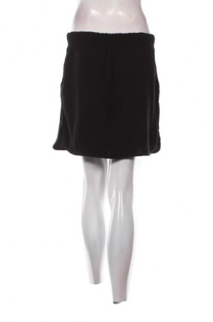 Пола Unbranded, Размер M, Цвят Черен, Цена 5,11 €