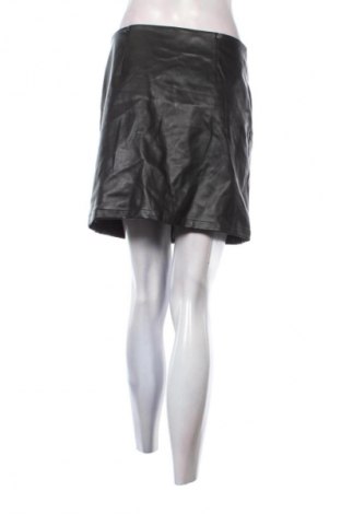 Пола Unbranded, Размер M, Цвят Черен, Цена 4,60 €