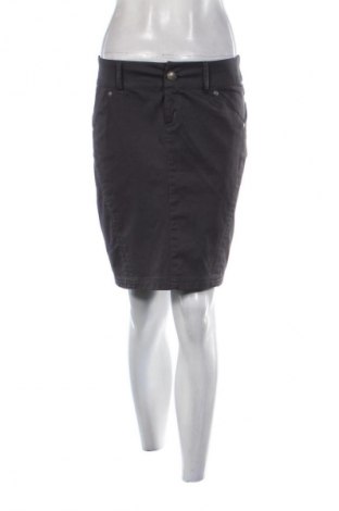 Пола Unbranded, Размер M, Цвят Сив, Цена 10,00 €