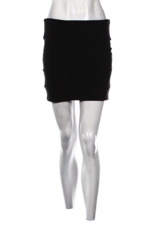 Пола Unbranded, Размер M, Цвят Черен, Цена 10,00 €