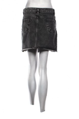 Пола Unbranded, Размер M, Цвят Сив, Цена 15,00 €