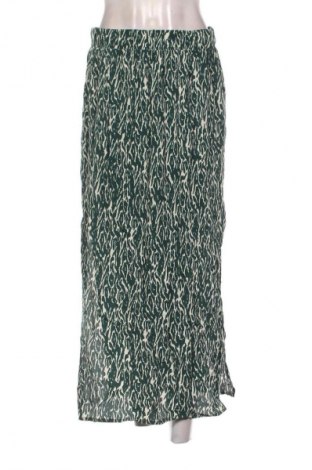 Пола Vero Moda, Размер M, Цвят Многоцветен, Цена 20,45 €