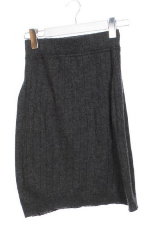 Sukně Vero Moda, Velikost XXS, Barva Černá, Cena  283,00 Kč