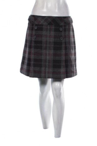 Пола Yessica, Размер M, Цвят Многоцветен, Цена 18,00 €