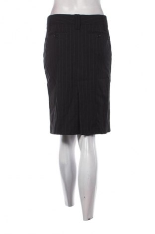 Пола Zara, Размер S, Цвят Черен, Цена 6,13 €