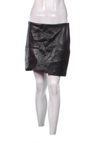 Пола Zara, Размер L, Цвят Черен, Цена 10,00 €