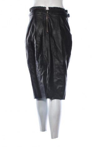 Пола Zara, Размер M, Цвят Черен, Цена 14,00 €