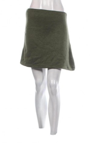 Пончо Unbranded, Размер M, Цвят Зелен, Цена 8,69 €