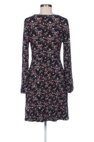 Рокля About You, Размер M, Цвят Многоцветен, Цена 13,81 €