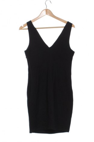 Ruha Amisu, Méret L, Szín Fekete, Ár 3 306 Ft