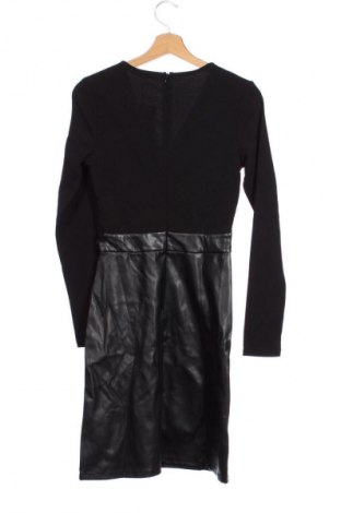 Ruha Anna Field, Méret S, Szín Fekete, Ár 10 439 Ft