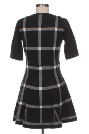 Рокля Apricot, Размер L, Цвят Многоцветен, Цена 11,75 €