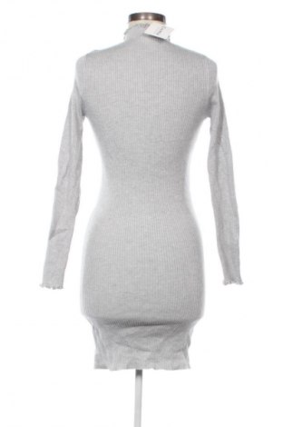 Φόρεμα Bershka, Μέγεθος M, Χρώμα Γκρί, Τιμή 6,99 €