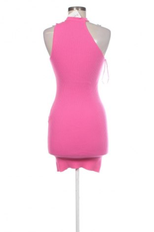 Šaty  Bershka, Velikost L, Barva Vícebarevné, Cena  567,00 Kč