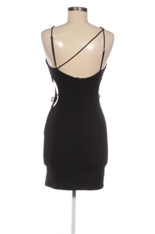 Ruha Bershka, Méret L, Szín Fekete, Ár 8 264 Ft