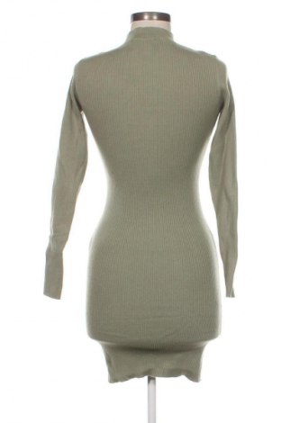 Φόρεμα Bershka, Μέγεθος M, Χρώμα Πράσινο, Τιμή 9,99 €