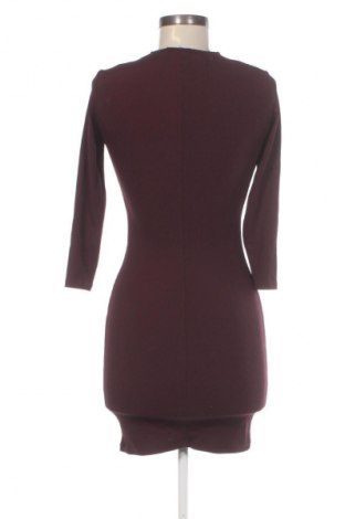 Šaty  Bershka, Velikost S, Barva Červená, Cena  599,00 Kč