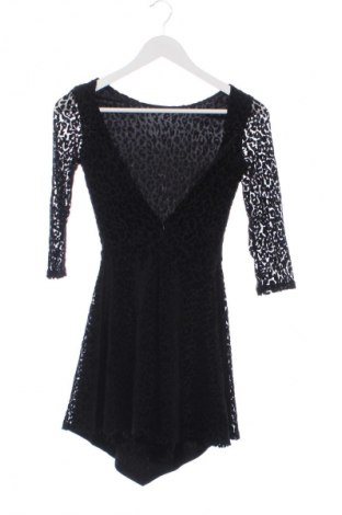 Kleid Bershka, Größe XS, Farbe Mehrfarbig, Preis 7,99 €
