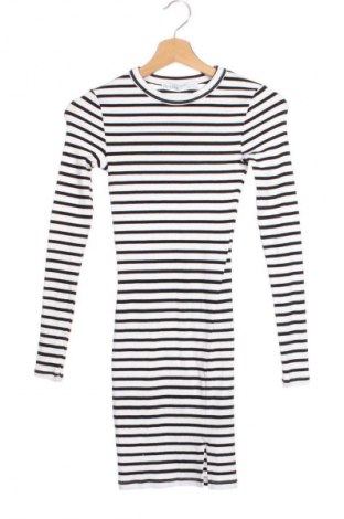 Рокля Bershka, Размер XS, Цвят Многоцветен, Цена 6,13 €