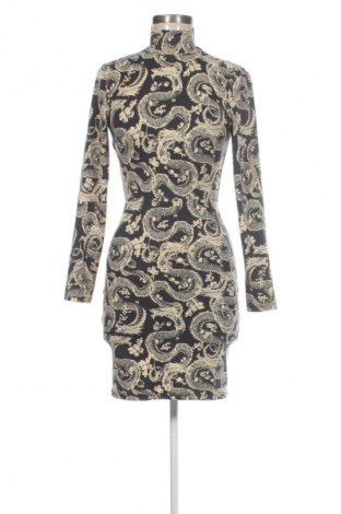 Sukienka Bershka, Rozmiar S, Kolor Kolorowy, Cena 38,99 zł