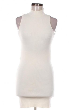 Šaty  Bershka, Velikost M, Barva Bílá, Cena  565,00 Kč