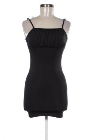 Šaty  Bershka, Velikost S, Barva Černá, Cena  229,00 Kč