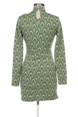 Рокля Bershka, Размер L, Цвят Многоцветен, Цена 20,00 €